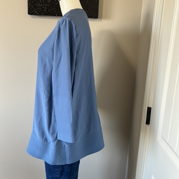 LAFAYETTE 148 Silk Blue Notched Neck Top Blouse Career Shirt Sz M - Picture 4 of 9